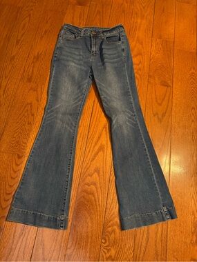 Classic Medium Blue Flare Jeans - Women's Wide Leg